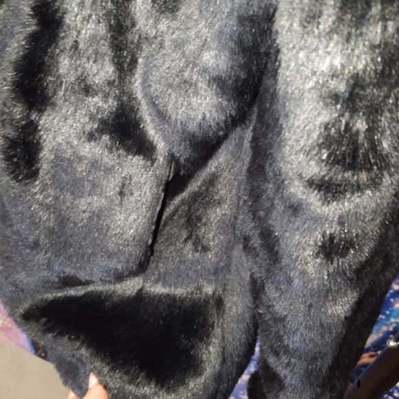Faux Fur Smiley Delia's by Dollskill coat - Picture 7 of 10